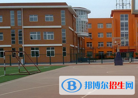 2023北京市豐臺區(qū)衛(wèi)生學校招生計劃 招生人數(shù)是多少(附要求、條件、對象)
