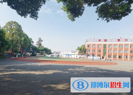 2023計算機平面設(shè)計專業(yè)的四川中職學(xué)校有哪些？