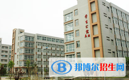 2023唐山勞動技師學(xué)院多少錢 唐山勞動技師學(xué)院各專業(yè)學(xué)費收費標準
