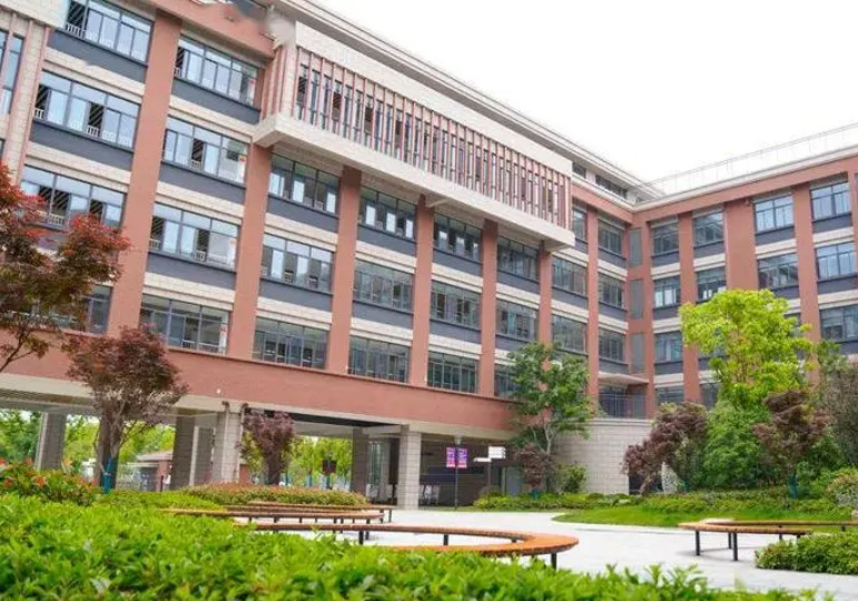 蘇州大學(xué)附屬中學(xué)地址在哪里，哪個(gè)地區(qū)，哪個(gè)城市