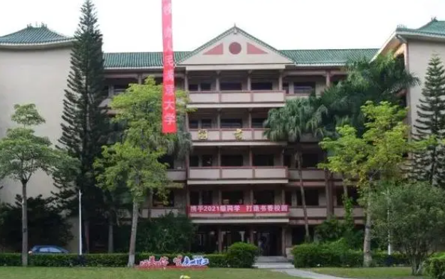 杭州電子科技大學(xué)和廣州理工學(xué)院怎么選？哪個(gè)好？附分?jǐn)?shù)線