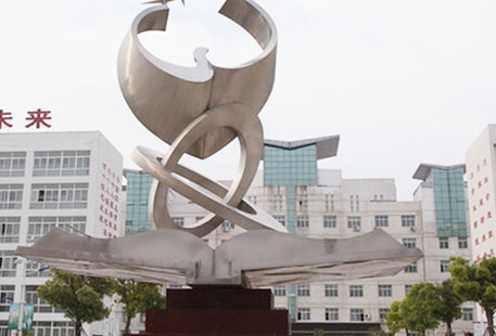 2023民權(quán)縣職業(yè)技術(shù)教育中心多少錢 民權(quán)縣職業(yè)技術(shù)教育中心各專業(yè)學費收費標準