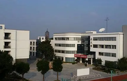 蘇州市第四中學(xué)地址在哪里，哪個(gè)地區(qū)，哪個(gè)城市