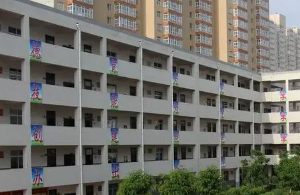 2023榆林公辦護理學(xué)校有哪些 榆林公辦護理學(xué)校名單一覽表