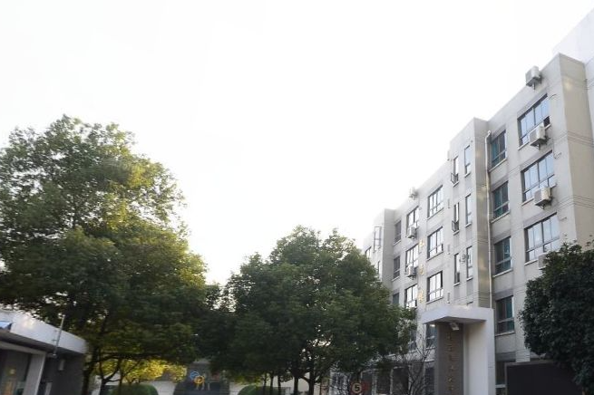 南京市第九中學地址，乘車路線