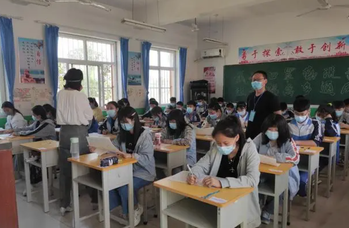2023年衢州中考成績(jī)?cè)谀睦锊樵?中考成績(jī)查詢?nèi)肟诰W(wǎng)站