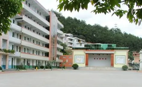 2023宜賓護理學(xué)校有哪些 宜賓護理學(xué)校名單一覽表