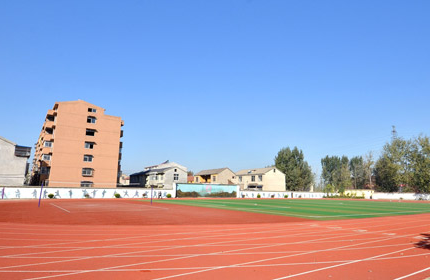 阜陽市信息工程學(xué)校地址，乘車路線