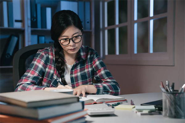 無錫開設(shè)計算機動漫與游戲制作專業(yè)的中職學(xué)校名單一覽表
