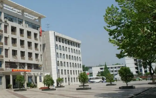 2024湖北排名前五的形象設(shè)計(jì)學(xué)校名單