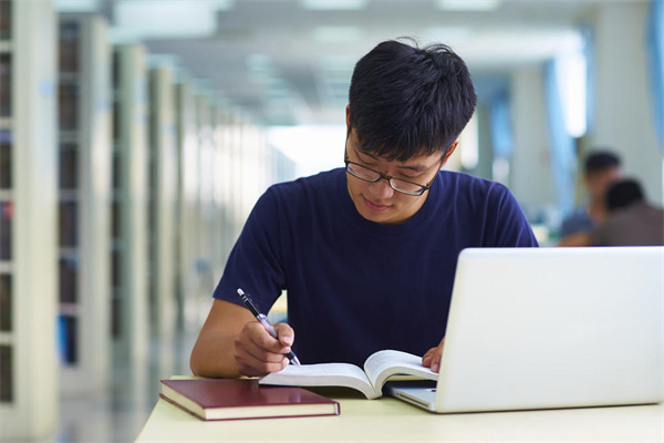 南充外國語中等專業(yè)學校電子應用技術專業(yè)介紹