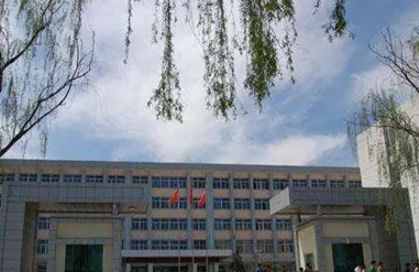 長治藝術職業(yè)學校地址，乘車路線