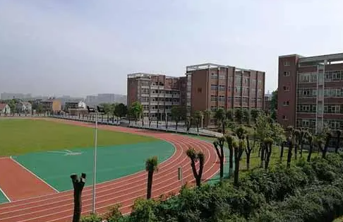 2023年貴州中專(zhuān)學(xué)校好還是大專(zhuān)好