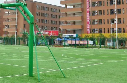 四川2023年上中專學校有什么要求