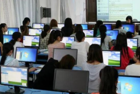 重慶2023年中專男孩子學什么專業(yè)好