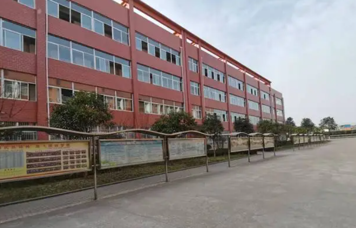 江都市大橋高級(jí)中學(xué)怎么樣、好不好