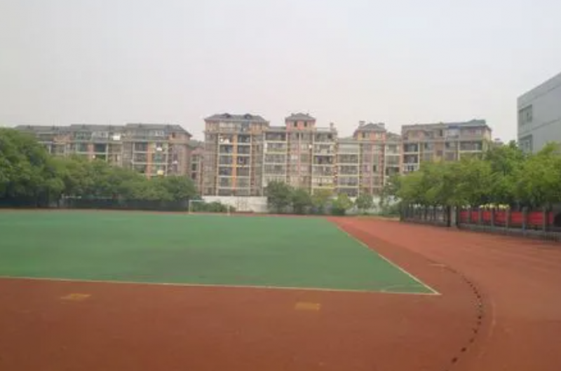 揚(yáng)中市第二高級中學(xué)怎么樣、好不好