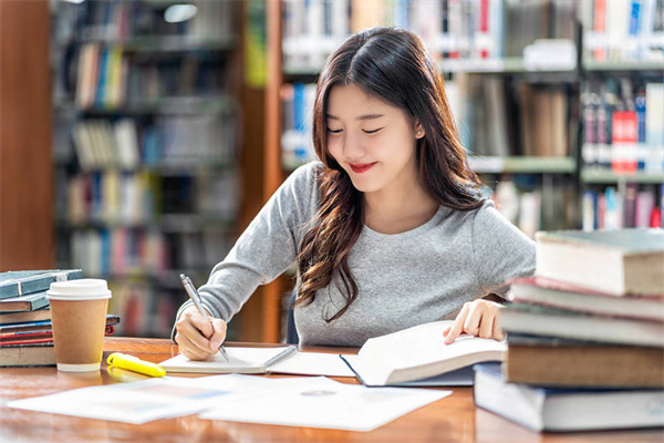 錦州醫(yī)科大學(xué)護(hù)理專業(yè)介紹