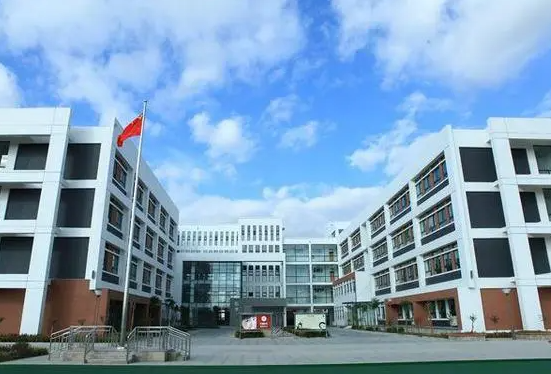 2023年濰坊德潤國際雙語學(xué)校靠譜嗎