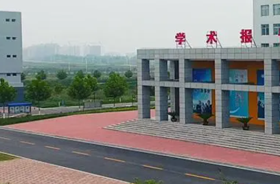平邑縣職業(yè)中等專業(yè)學(xué)校地址，乘車路線