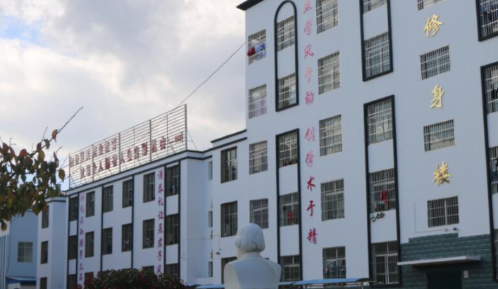 2023涼山排名前八的數(shù)控學校名單