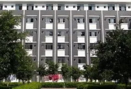 昆明2023年怎么上中專學校