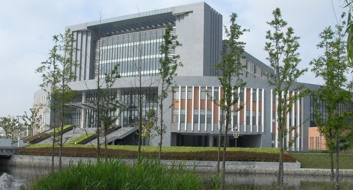 中國大學(xué)生物制藥專業(yè)排名（應(yīng)用型）-校友會(huì)2023最新排名