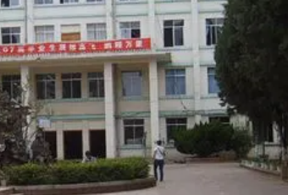 昆明2023年初中沒(méi)畢業(yè)可不可以讀中專