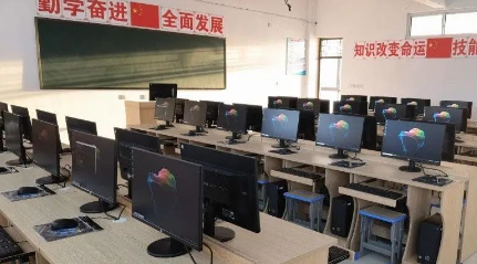 菏澤市理工科技職業(yè)中等專業(yè)學校網(wǎng)站網(wǎng)址主頁