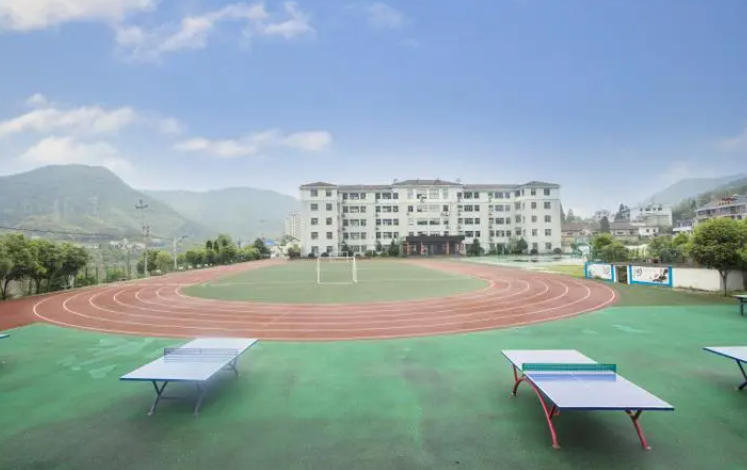 杭州建德育才高級(jí)中學(xué)怎么樣、好不好