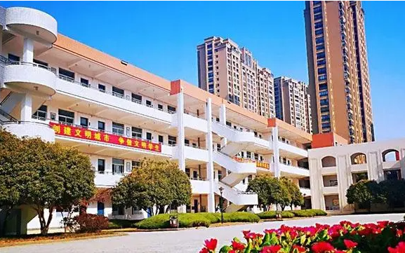 杭州市臨安區(qū)天目高級中學(xué)地址，乘車路線