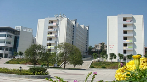 襄陽市樊城區(qū)職業(yè)技術(shù)教育中心學(xué)校