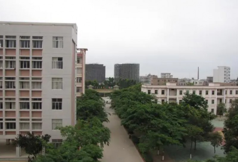 2023湛江經(jīng)濟技術(shù)開發(fā)區(qū)覺民中學錄取分數(shù)線(2024年參考)