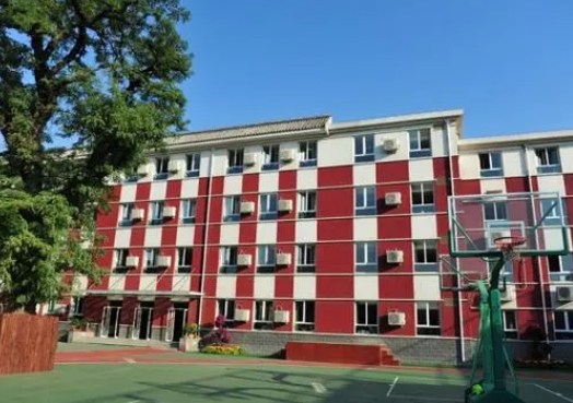 北京市第一四二中學地址，乘車路線