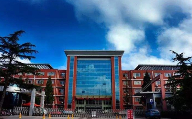 原平英才中學(xué)(職教班)怎么樣、好不好