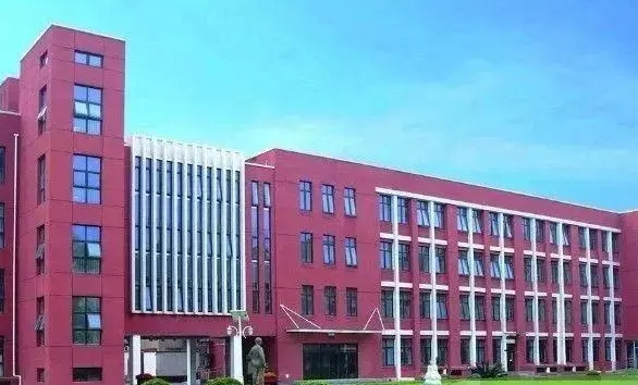 清華大學附屬中學望京學校地址，乘車路線