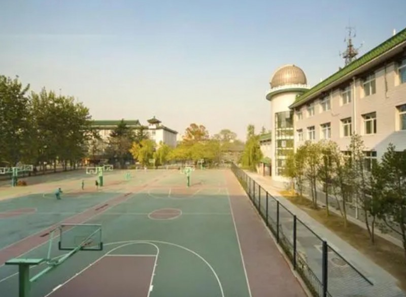 北京市第二十中學(xué)地址，乘車路線