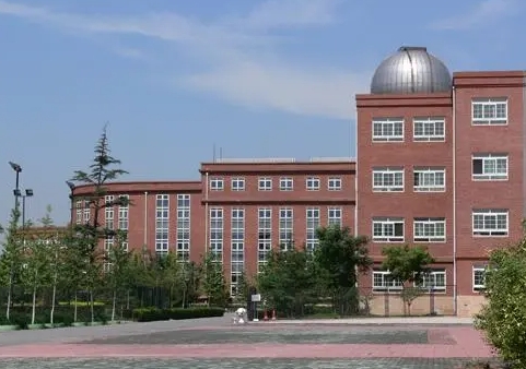 北京中法實驗學校地址，乘車路線