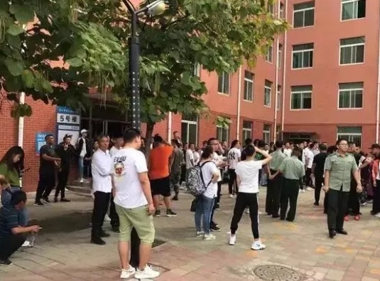 遼寧2024讀中專學(xué)?？刹豢梢钥即髮W(xué)