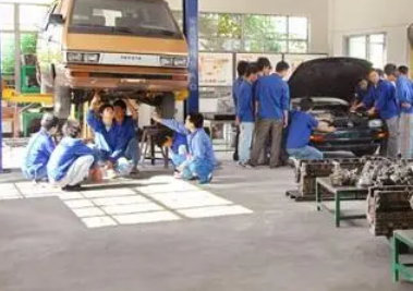 黑龍江2024年中專學(xué)校學(xué)費(fèi)多少