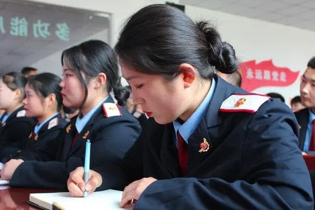 貴州2024鐵路中專學校有哪些專業(yè)適合女生