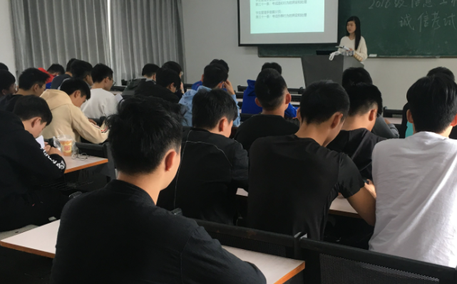 2024年重慶高考錄取結果怎么查詢？高考錄取狀態(tài)有哪幾種？