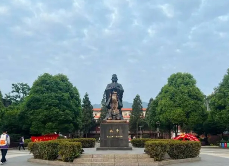 2024石家莊市礦區(qū)中學(xué)招生計劃 招生人數(shù)是多少(附要求、條件、對象)