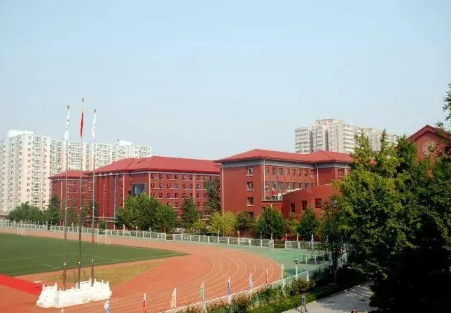 唐山市第十一中學(xué)地址，乘車(chē)路線(xiàn)