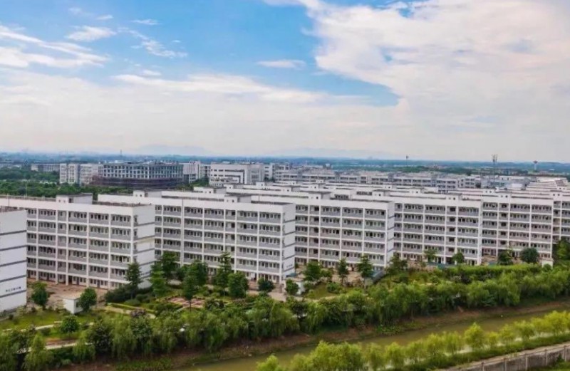 佛山花城工商高級技工學(xué)校三水校區(qū)怎么樣、好不好