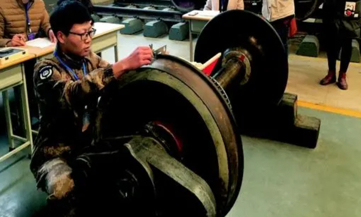 河南2024年鐵路學校都有哪些專業(yè)好