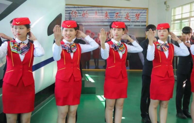 山東2025年鐵路學校什么專業(yè)適合女生