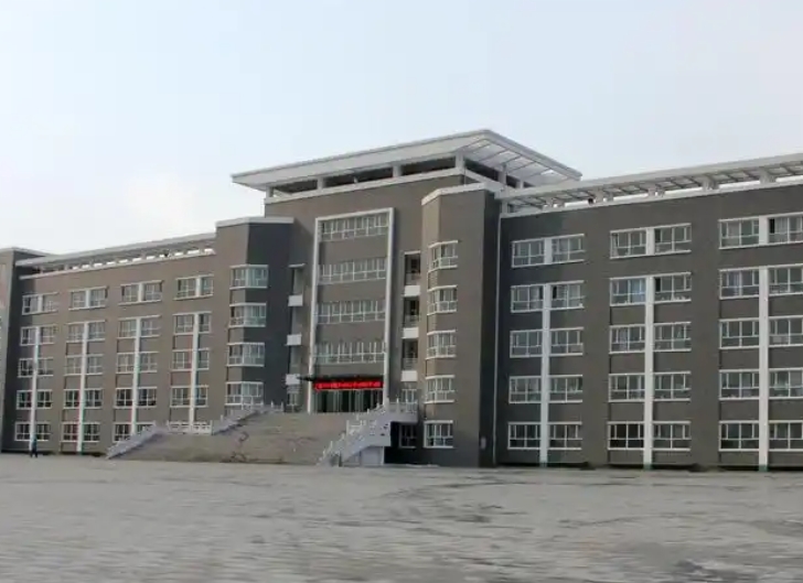2025高陽縣第一中學(xué)多少錢(學(xué)費明細(xì))