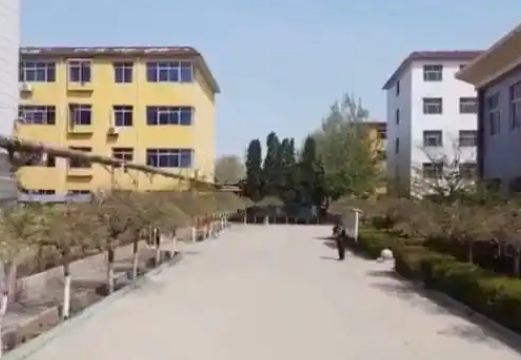 蠡縣南莊中學(xué)地址，乘車路線