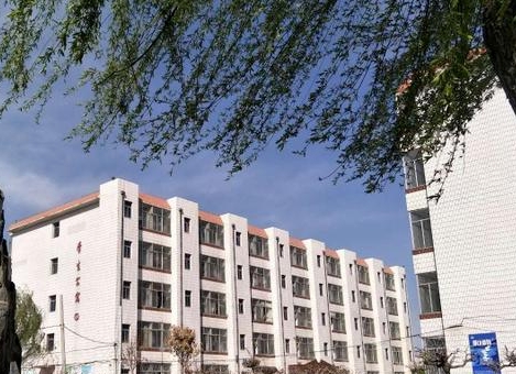 唐縣啟明高級(jí)中學(xué)怎么樣、好不好